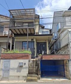 京都府京都市山科区四ノ宮小金塚