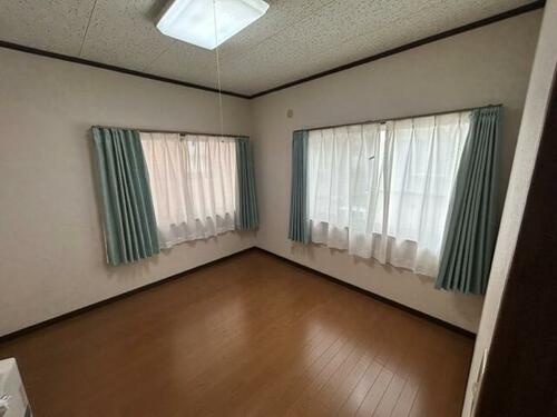 detached 山梨県笛吹市石和町山崎