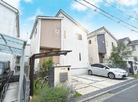 埼玉県蓮田市椿山３丁目