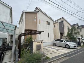 埼玉県蓮田市椿山3丁目