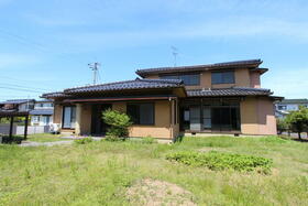 石川県能美市泉台町中
