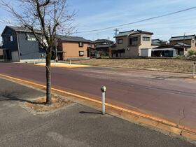 新潟県燕市灰方