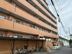 神奈川県横浜市緑区寺山町