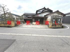 石川県能美郡川北町字壱ツ屋