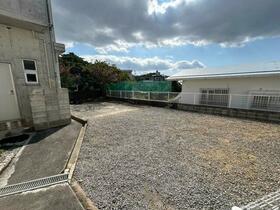 沖縄県浦添市前田１丁目