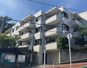 東京都文京区西片１丁目