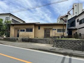神奈川県伊勢原市西富岡
