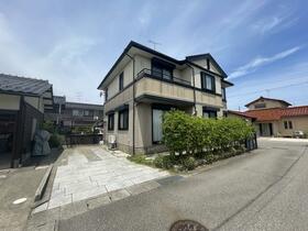石川県小松市園町