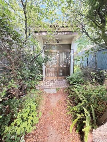 detached 和歌山県和歌山市東小二里町