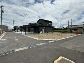 石川県かほく市白尾