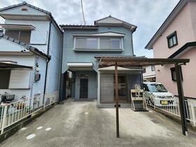 三重県津市新町３丁目