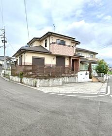 福岡県中間市土手ノ内１丁目