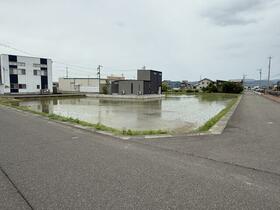 福井県福井市栗森２丁目