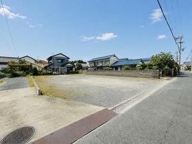 愛知県豊川市中条町小松