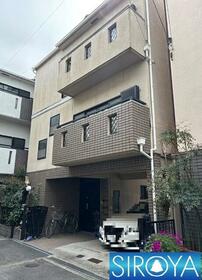 大阪府寝屋川市堀溝１丁目