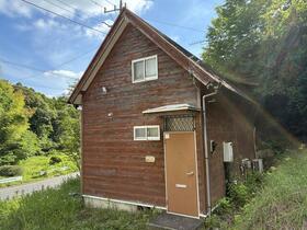 千葉県勝浦市中倉