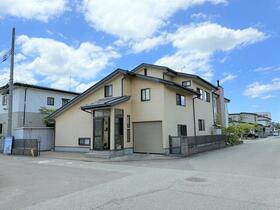 秋田県秋田市泉中央６丁目