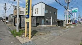 青森県黒石市北美町３丁目