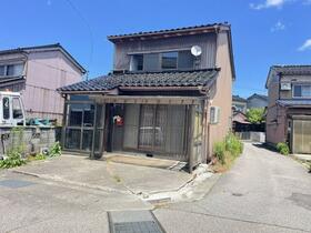 富山県高岡市角
