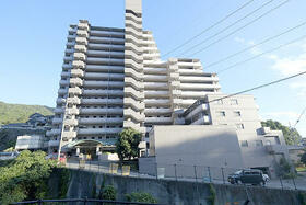 広島県広島市東区上温品4丁目