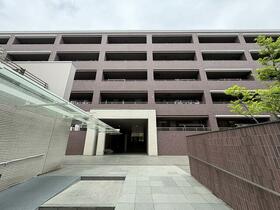 神奈川県横浜市西区老松町