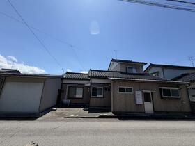 富山県滑川市辰野