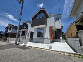 兵庫県加古川市平岡町新在家