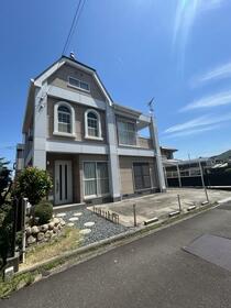 香川県坂出市池園町