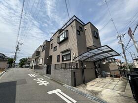 大阪府豊中市宮山町３丁目