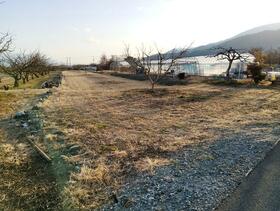 山梨県南アルプス市有野