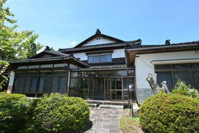富山県砺波市頼成