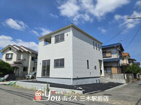 兵庫県三木市志染町広野６丁目