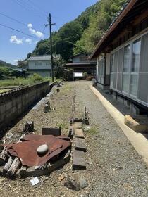 兵庫県佐用郡佐用町中島
