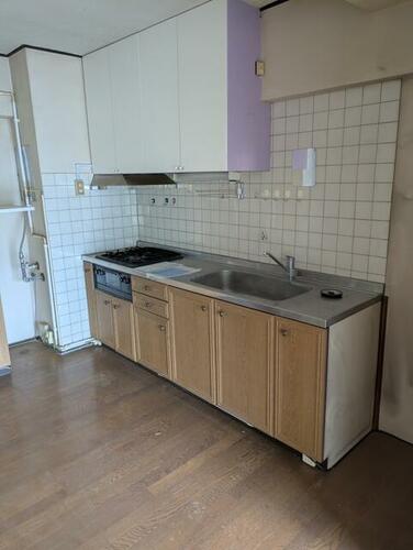 神奈川県南足柄市中沼 中古マンション 写真3