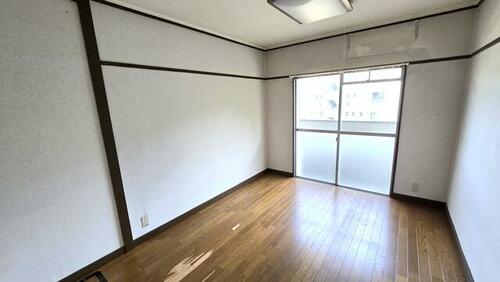 小金原団地６−７街区３棟 中古マンション 写真4