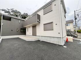 神奈川県秦野市堀西