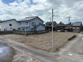 富山県射水市海老江