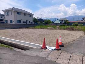 山梨県中央市布施