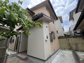 京都府京都市左京区岩倉幡枝町