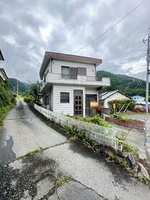 山梨県韮崎市清哲町青木