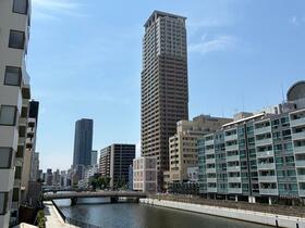 大阪府大阪市西区南堀江１丁目