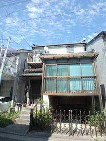 新潟県新潟市中央区沼垂東４丁目