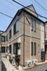 新中野駅より徒歩7分 築8年7ヶ月 2階建の賃貸物件
