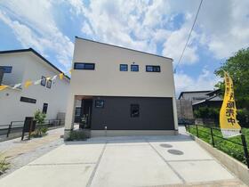 福岡県飯塚市若菜