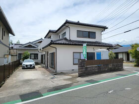 山梨県甲斐市西八幡