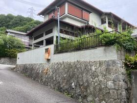 兵庫県宝塚市光ガ丘１丁目