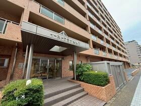 イーストプラザ名掛丁