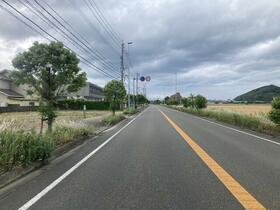 福岡県糸島市二丈深江８丁目