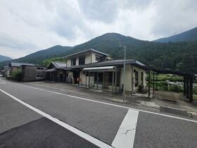 兵庫県神崎郡神河町長谷