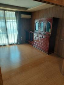 山口県周南市鶴見台５丁目
